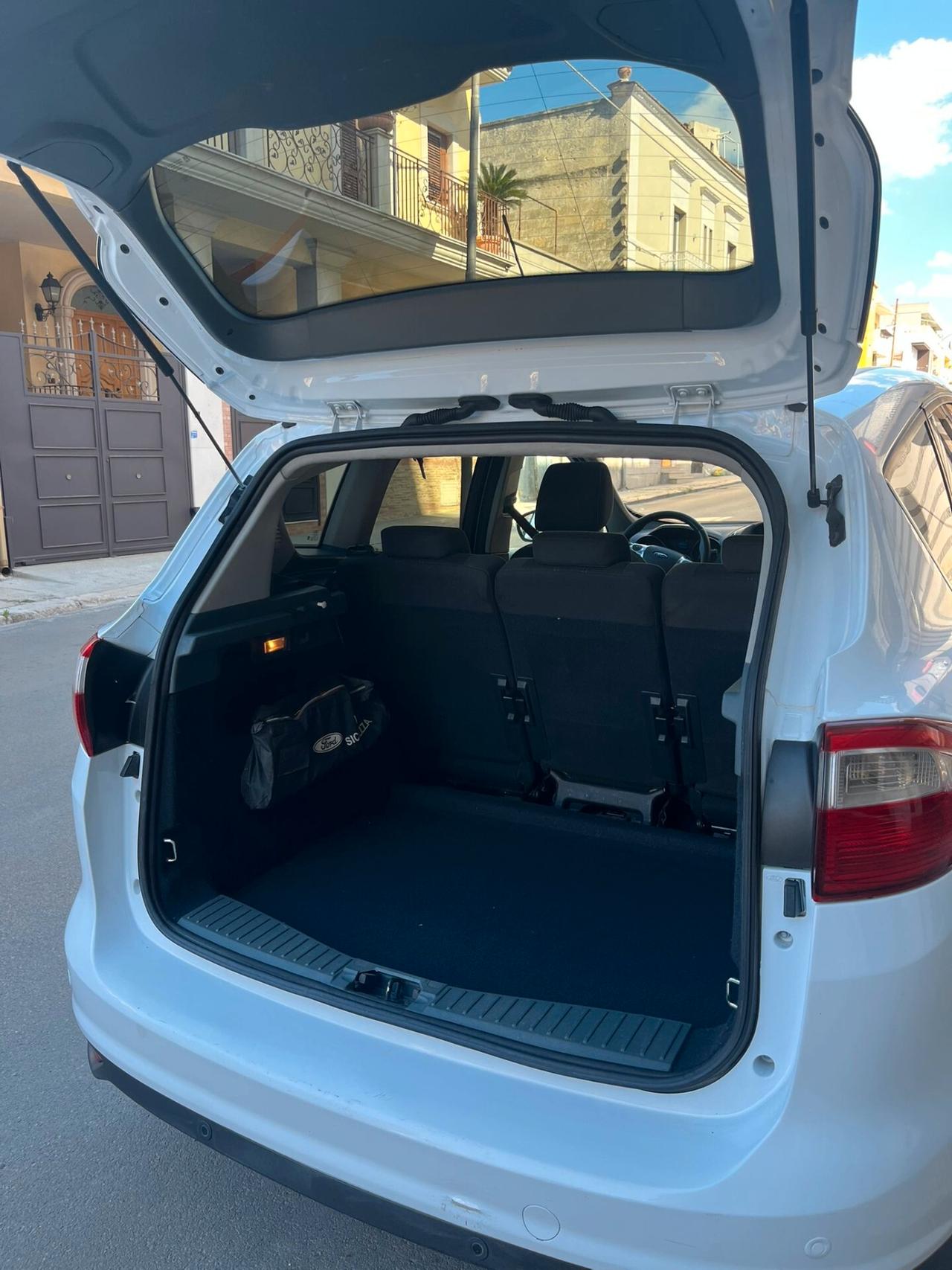 Ford C-Max 1.6 TDCi 115CV Titanium