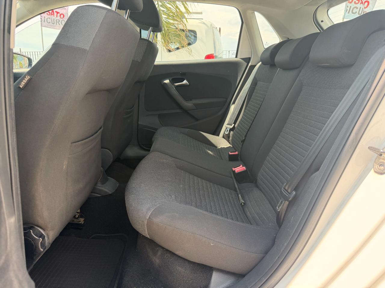 VOLKSWAGEN POLO ANNO 2014 1.2 BENZINA 69 CV