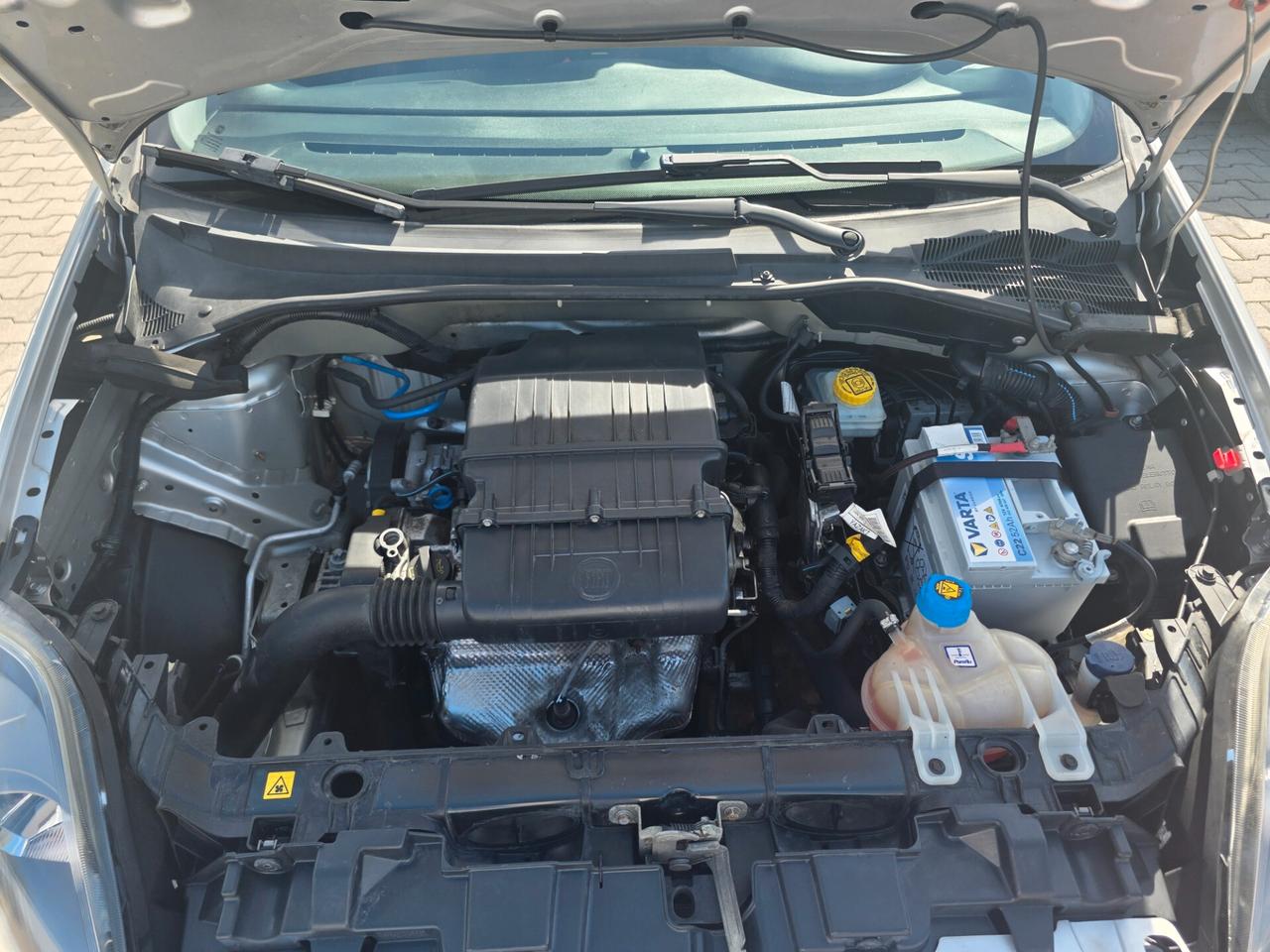 Fiat Punto 1.2B Fire perfetta garantita 12 mesi