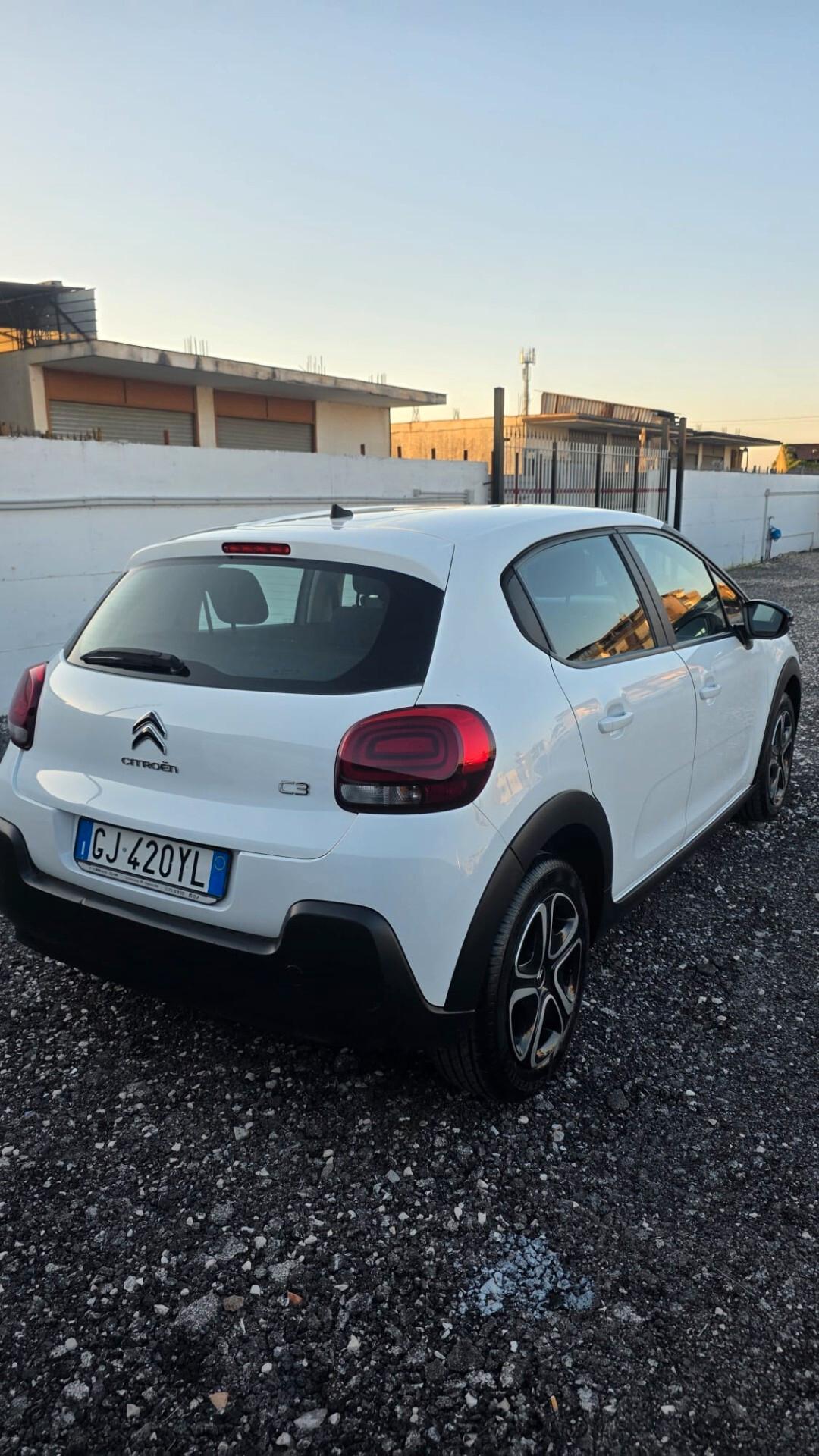 Citroen C3 BlueHDi 100 S&S Shine