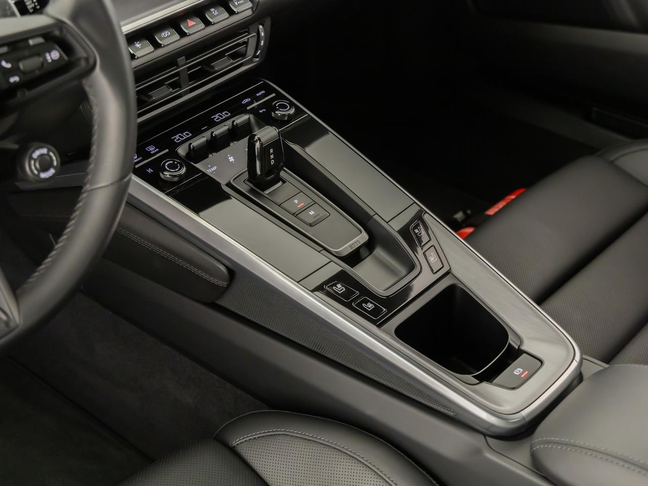 Porsche 911 coupe 3.0 carrera 4s auto