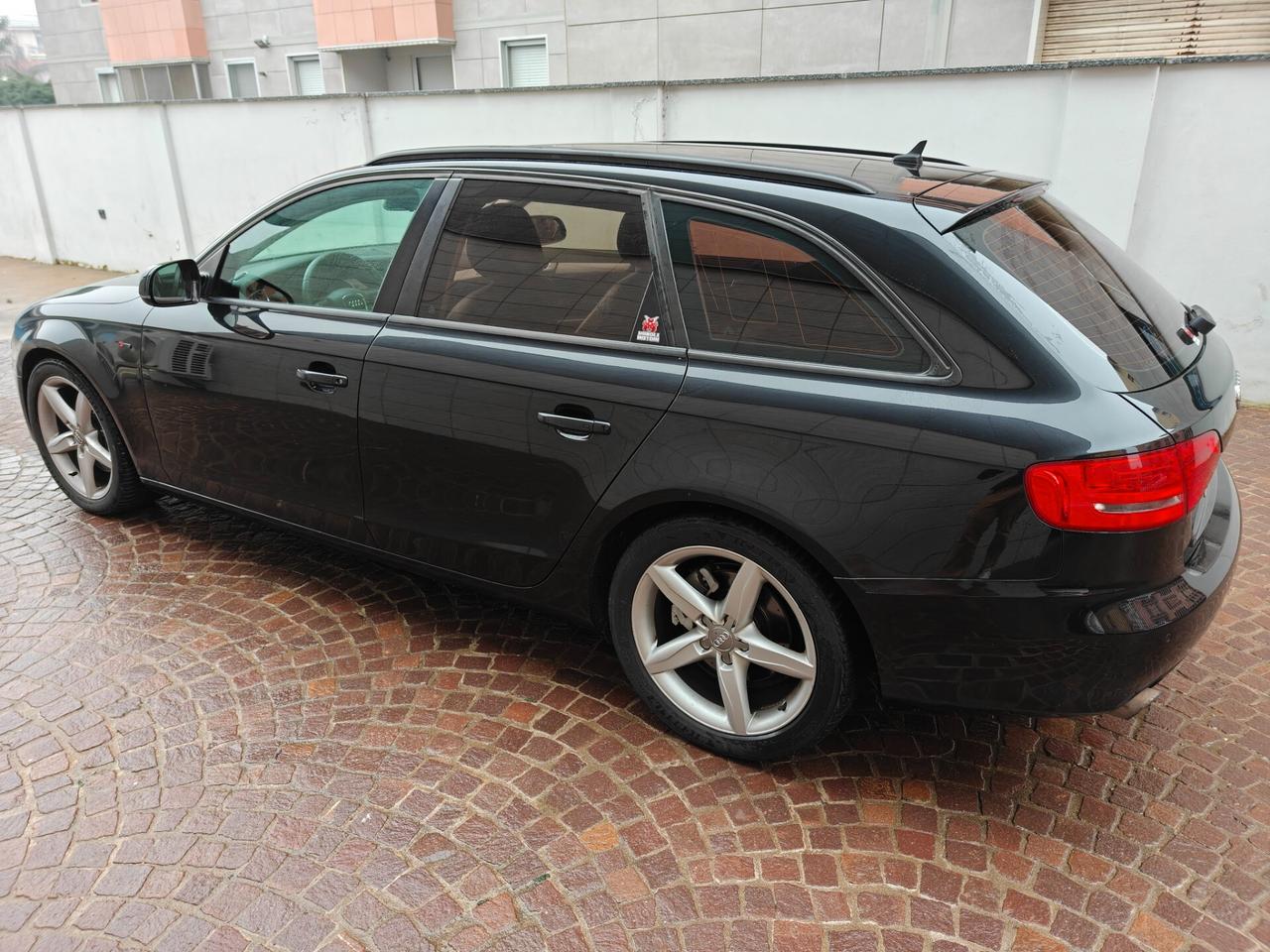 Audi A4 Avant 2.0 TFSI 211CV quattro