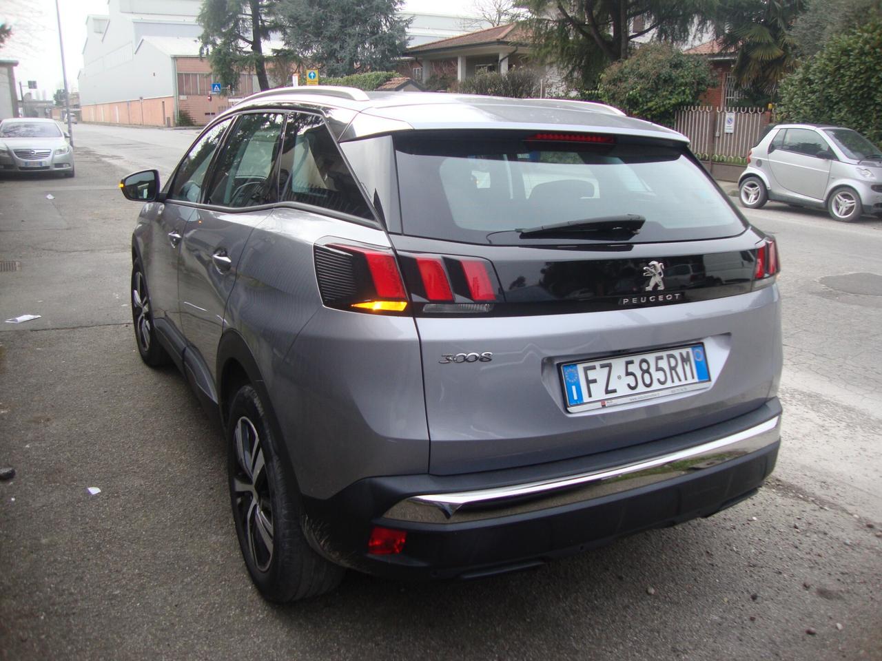 Peugeot 3008 BlueHDi 130 S&S EAT8 Business