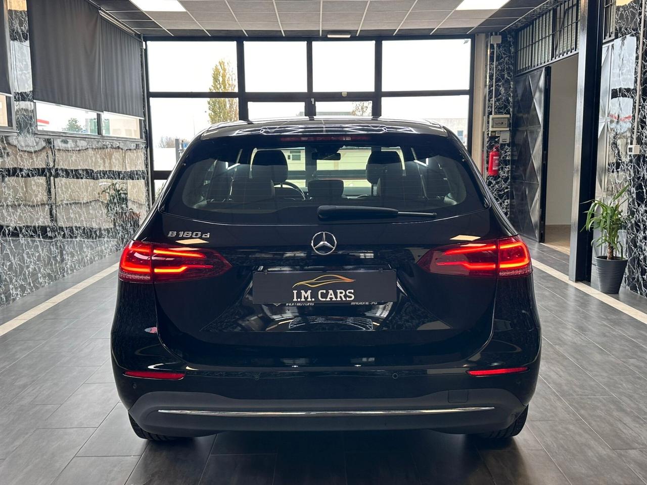 Mercedes-benz B 180 d Automatic Sport