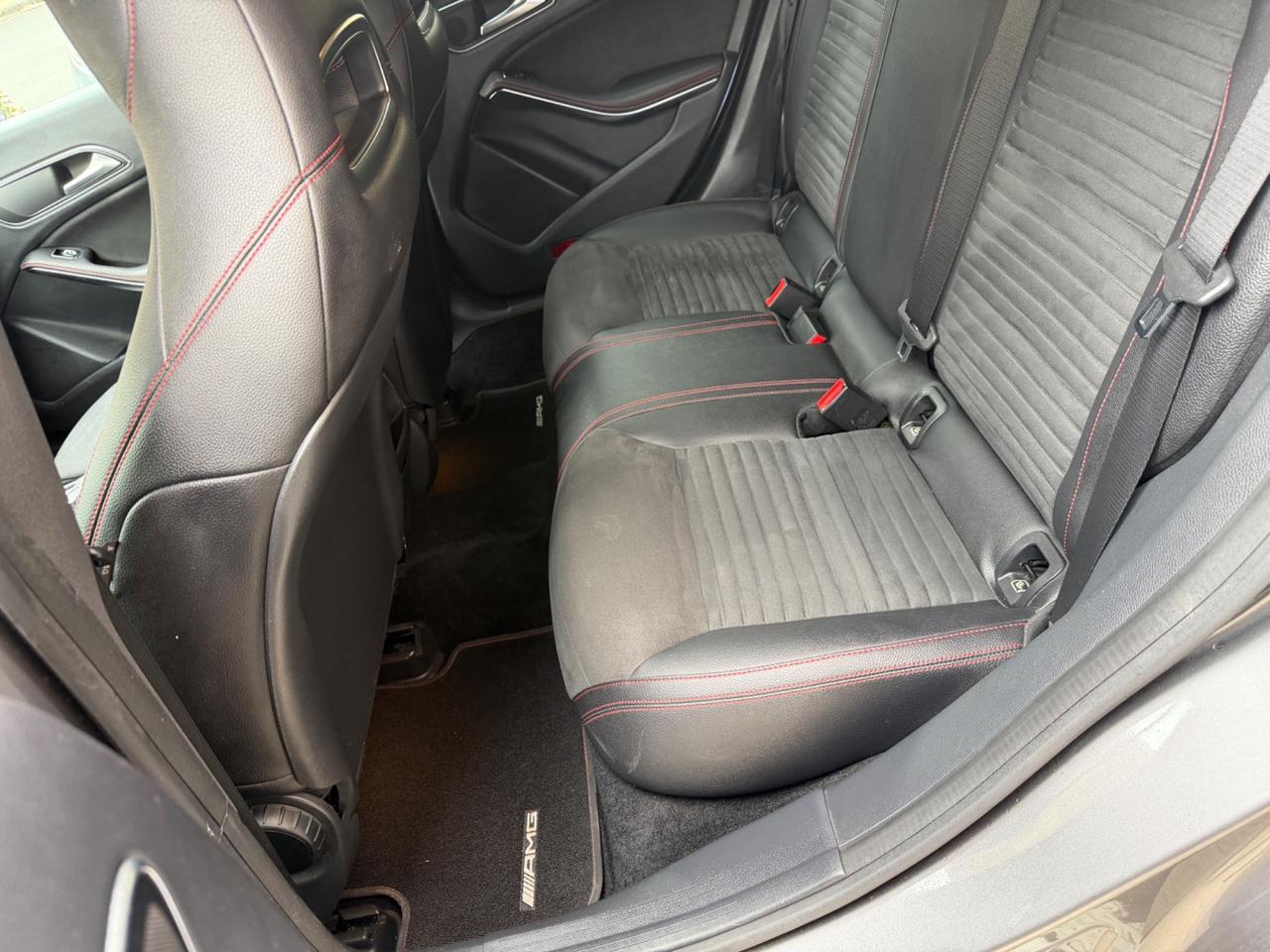 Mercedes-benz CLA 200 d Automatic Premium