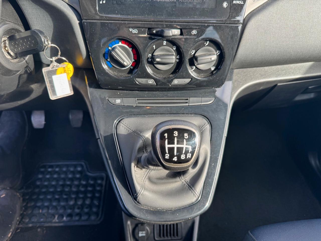 Lancia Ypsilon 1.0 FireFly 5 porte S&S Hybrid Ecochic Gold