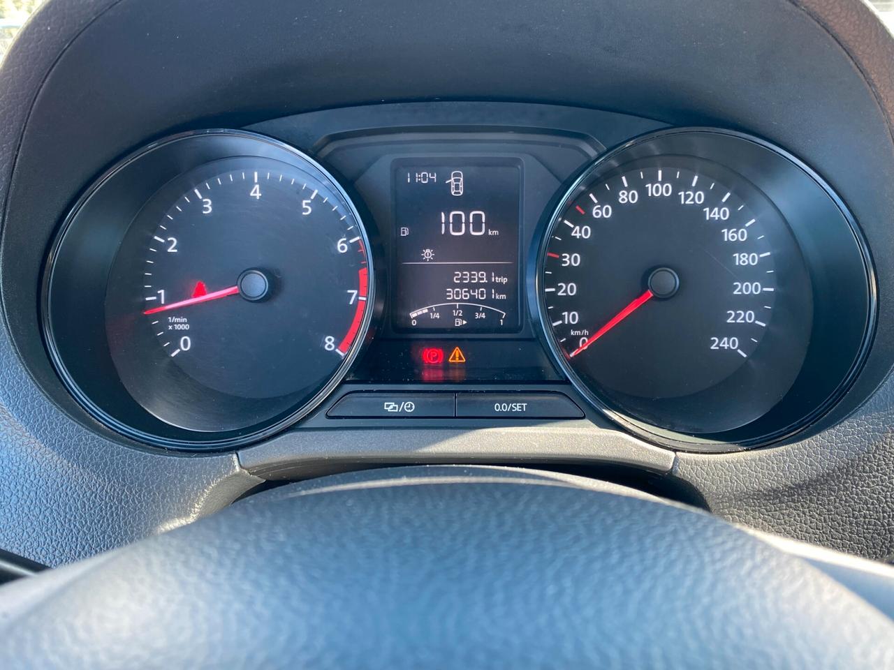 VOLKSWAGEN Polo 1.0 Benz. UNIPRO' / NEOPATENT.