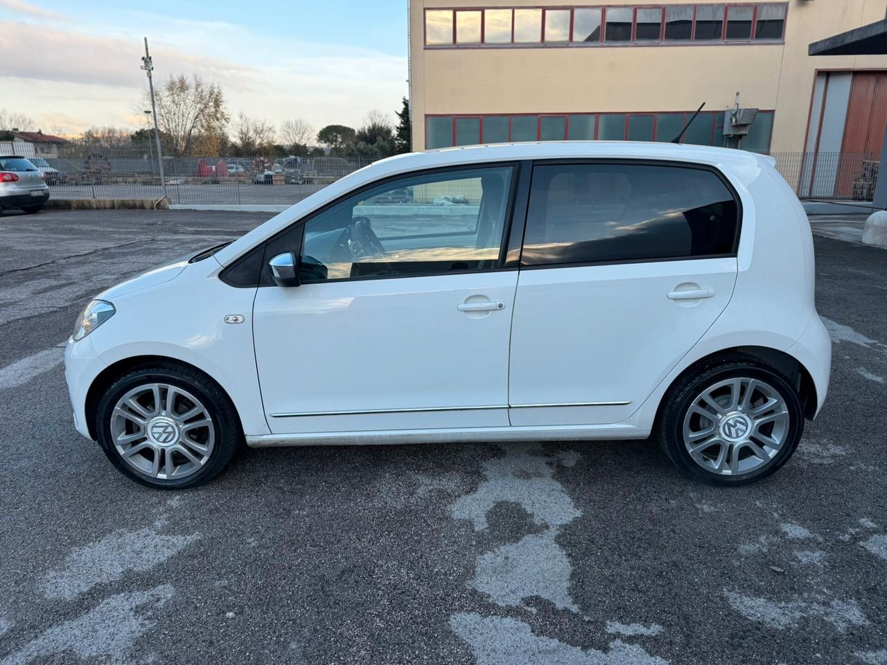VW UP! 1.0 METANO 2016 12 MESI DI GARANZIA