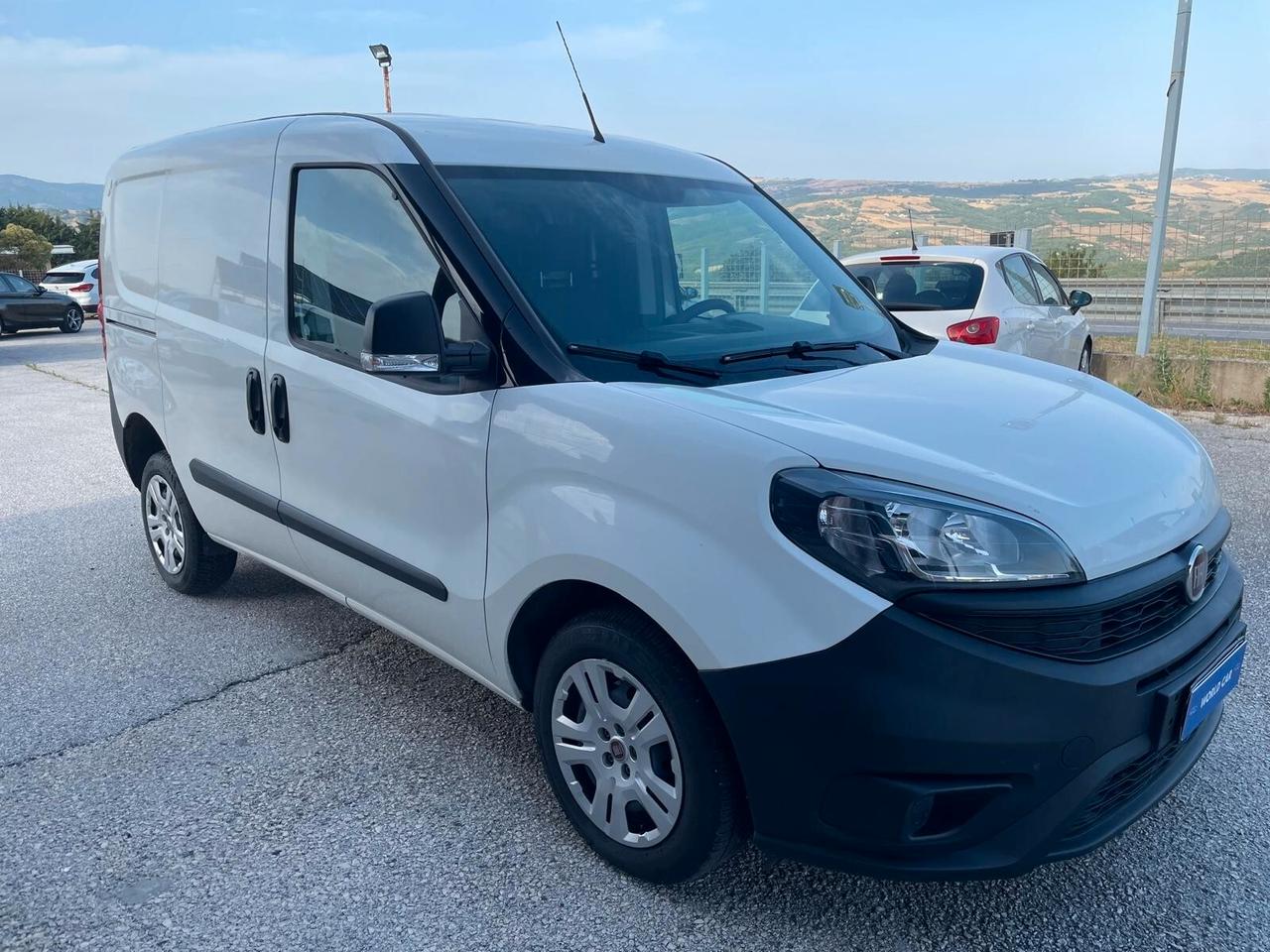 Fiat Doblo Doblò 1.6 MJT 105CV S&S PC-TN Cargo Lounge