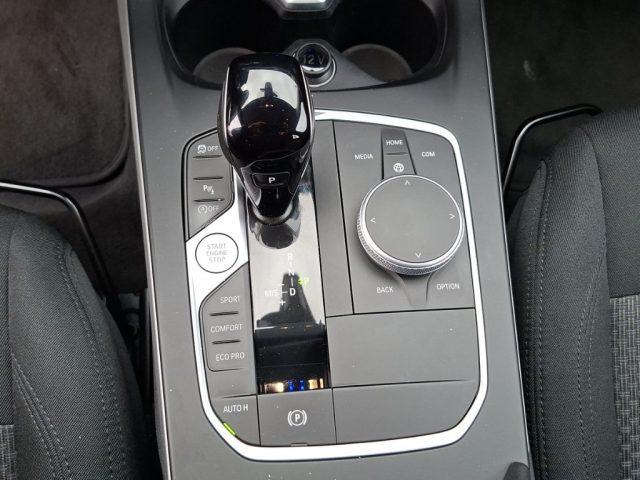 BMW 116 d 5p. Advantage Aut.