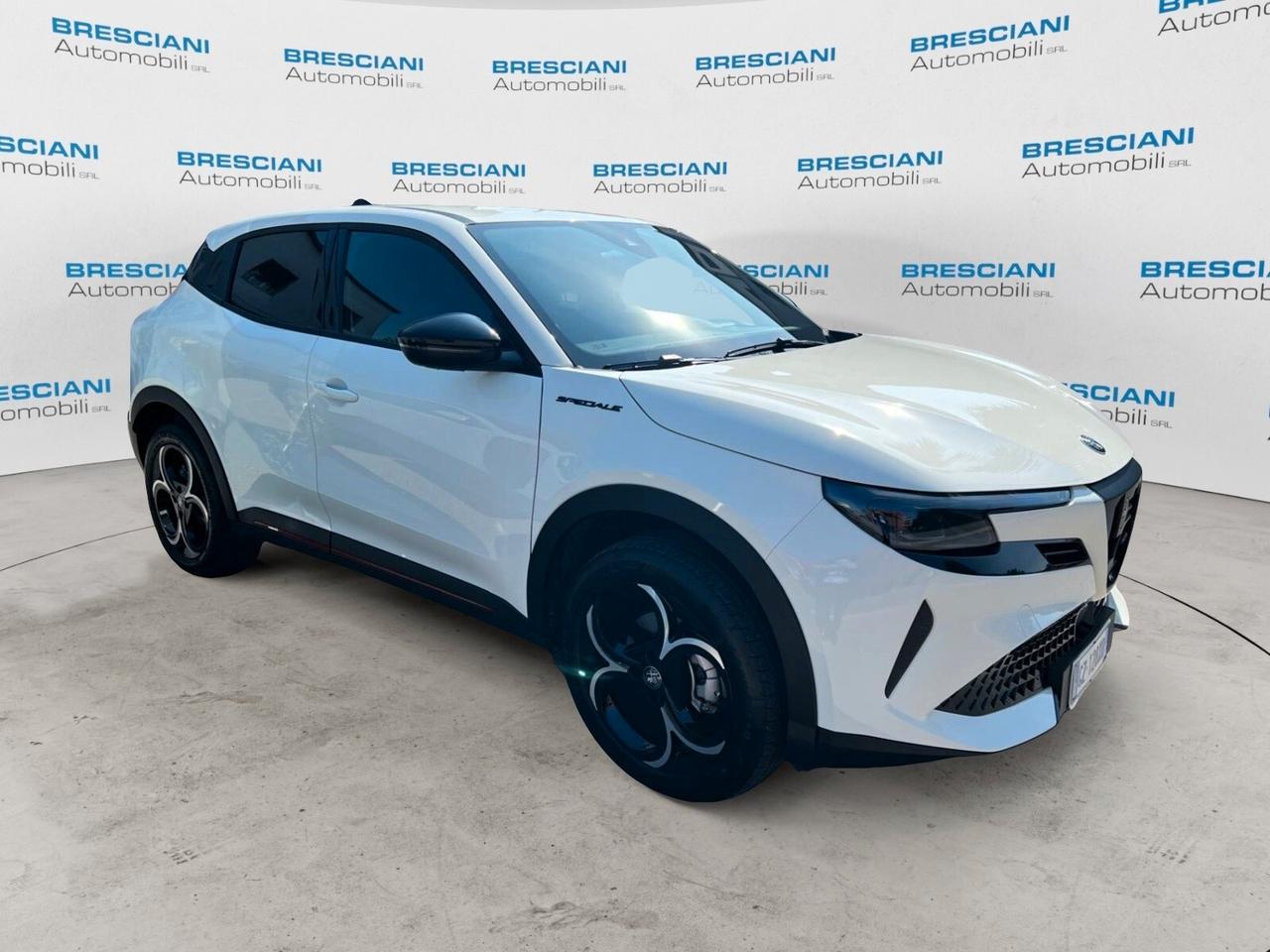 Alfa Romeo Junior 1.2 Hybrid eDCT6 Speciale