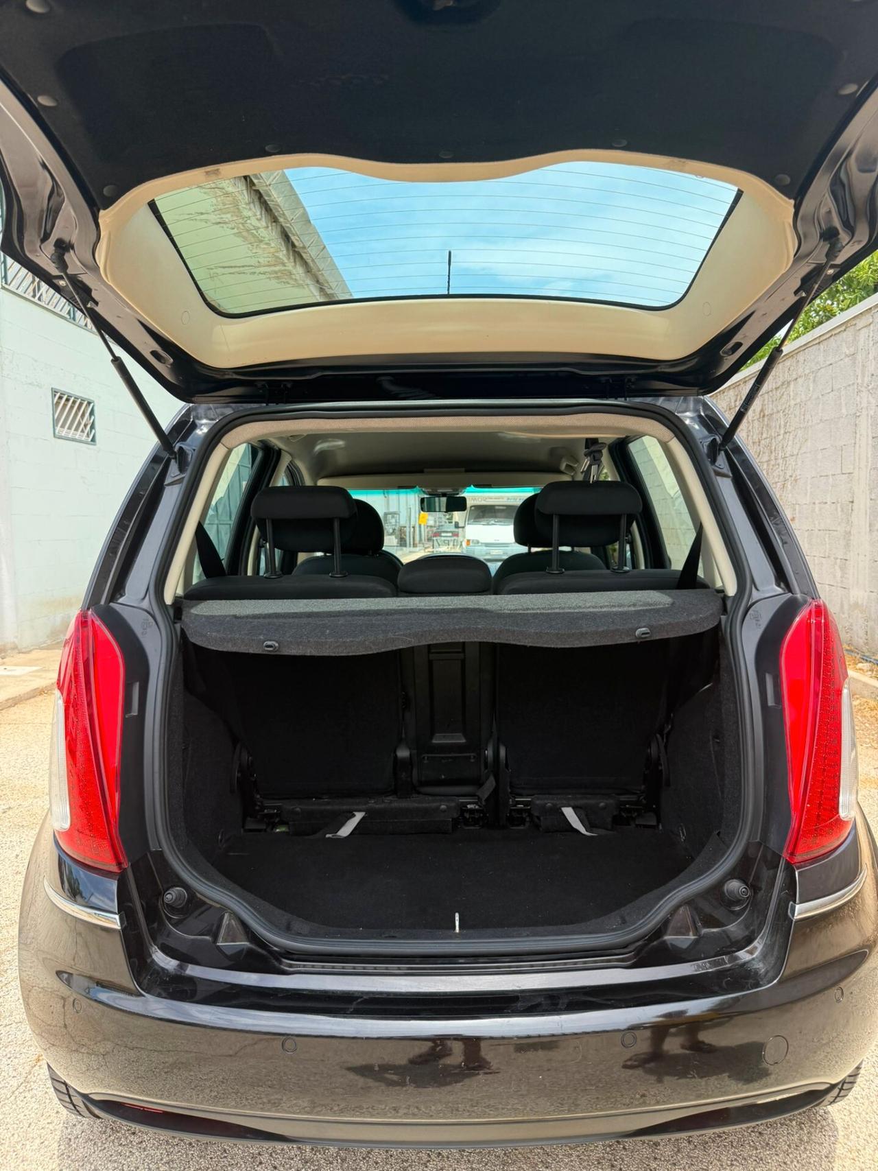 Lancia MUSA 1.3 Mjt