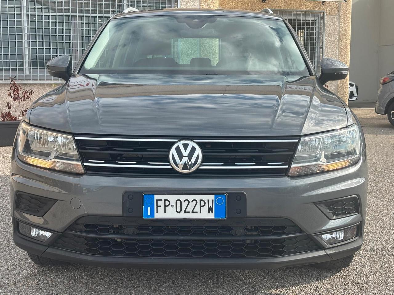 Volkswagen Tiguan 2.0 TDI SCR DSG 4MOTION Business BMT