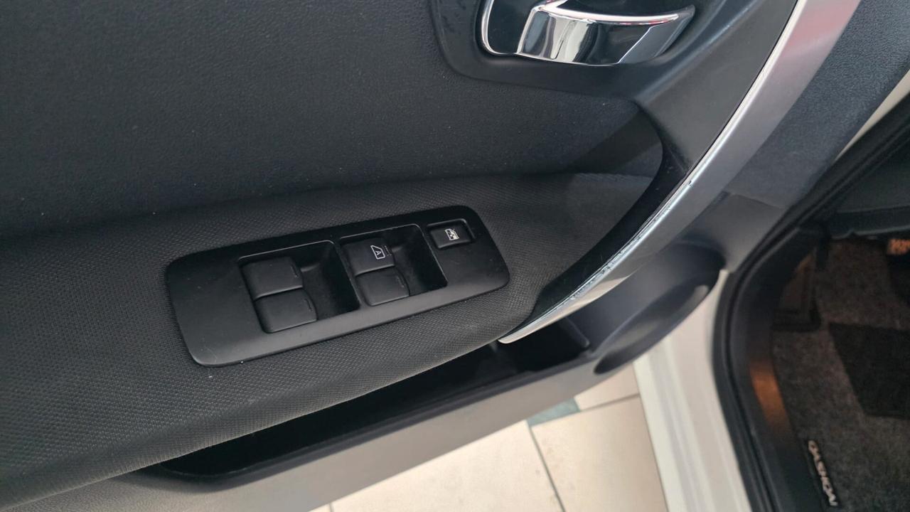 Nissan Qashqai 1.6 dCi DPF Tekna