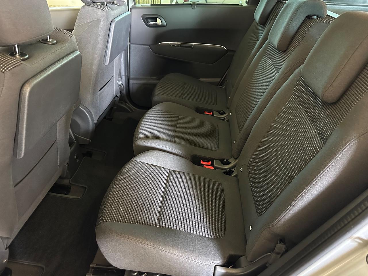 Peugeot 5008 1.6 BlueHDi 120 S&S Allure 7 Posti
