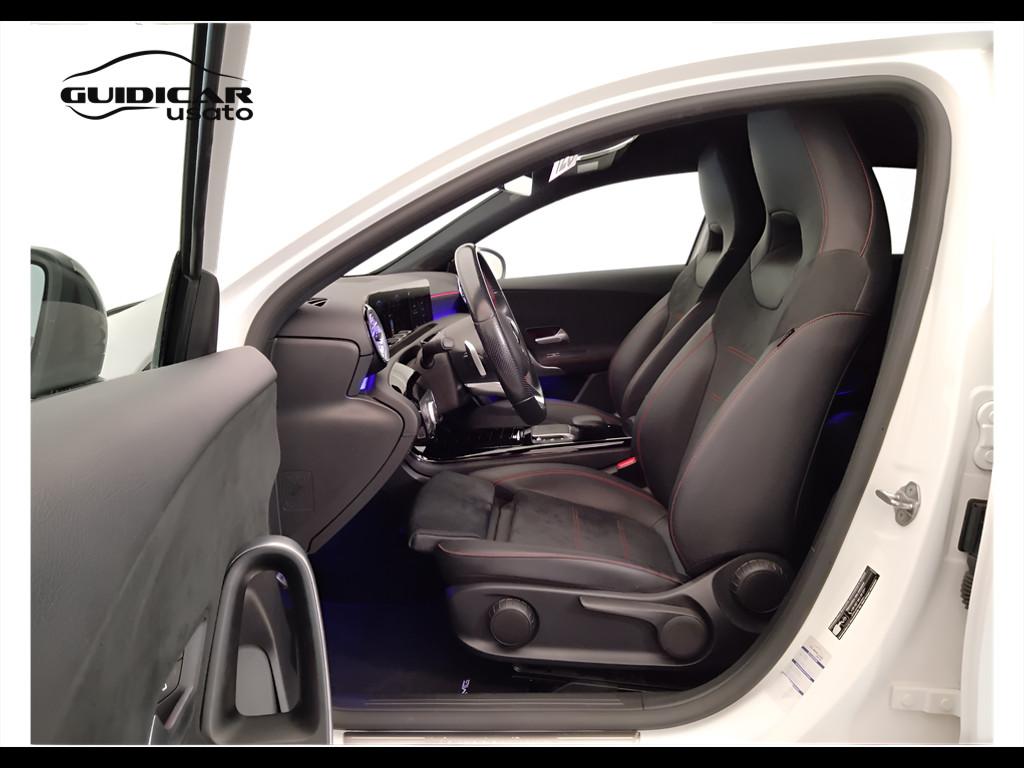Mercedes-Benz Classe A - W177 2018 - A 180 d Premium auto