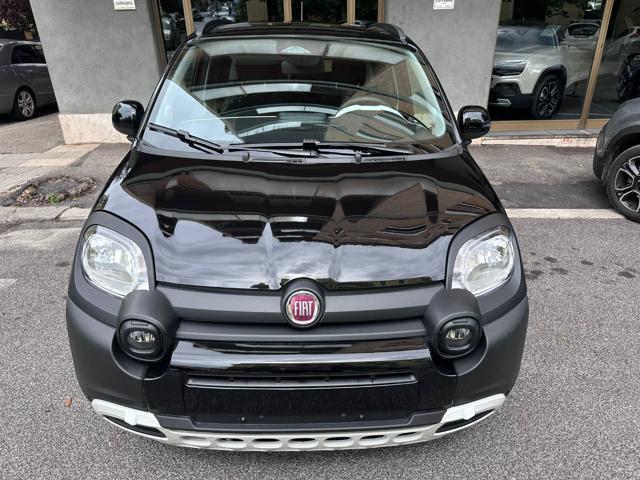 FIAT Panda 1.0 FireFly S&S Hybrid Pandina Cross-Navi-Carplay