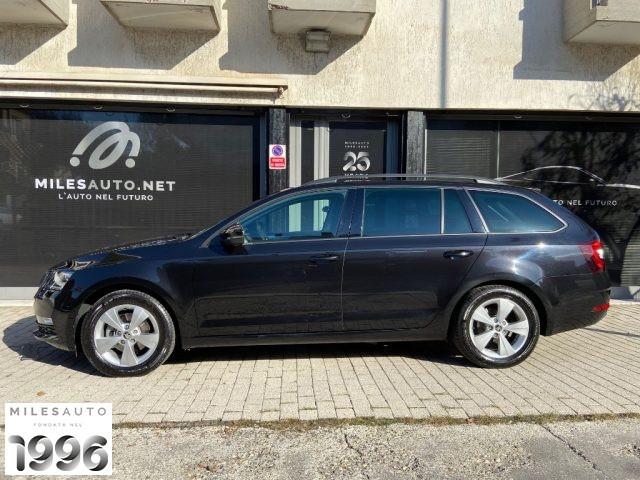 SKODA Octavia 1.5 DSG Wagon Ambition G-Tec LED ACC RATA ? 299