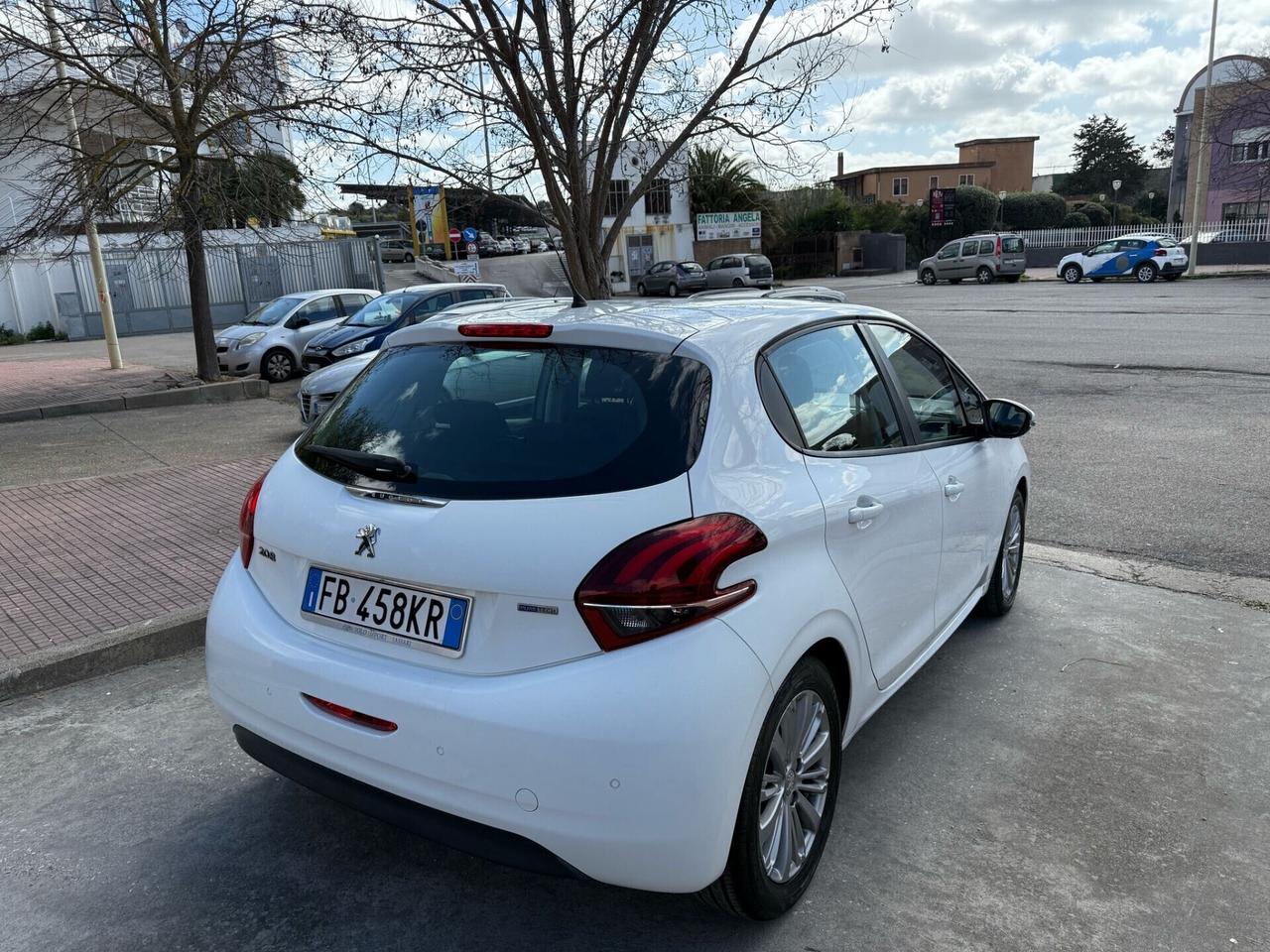 Peugeot 208 KM. 52.000! 5 porte Active