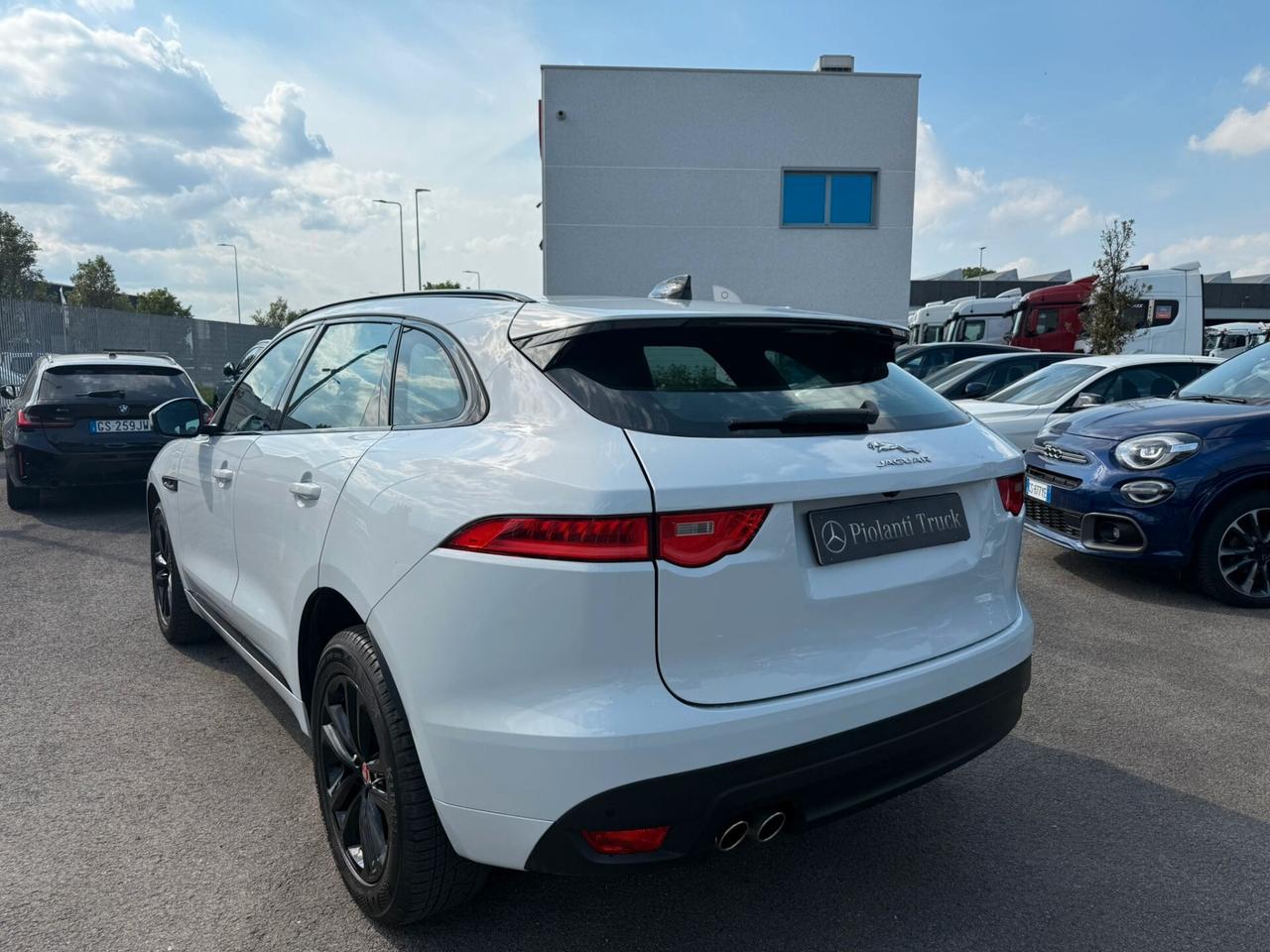 Jaguar F-Pace 2.0 D 180 CV AWD aut. Portfolio