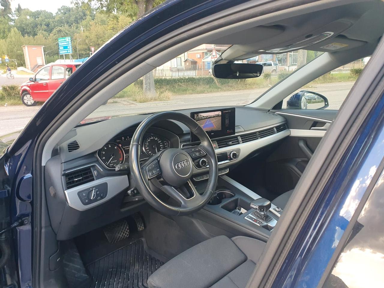 Audi A4 Avant 40 S-line METANO /OK PERMUTE /FINANZIABILE