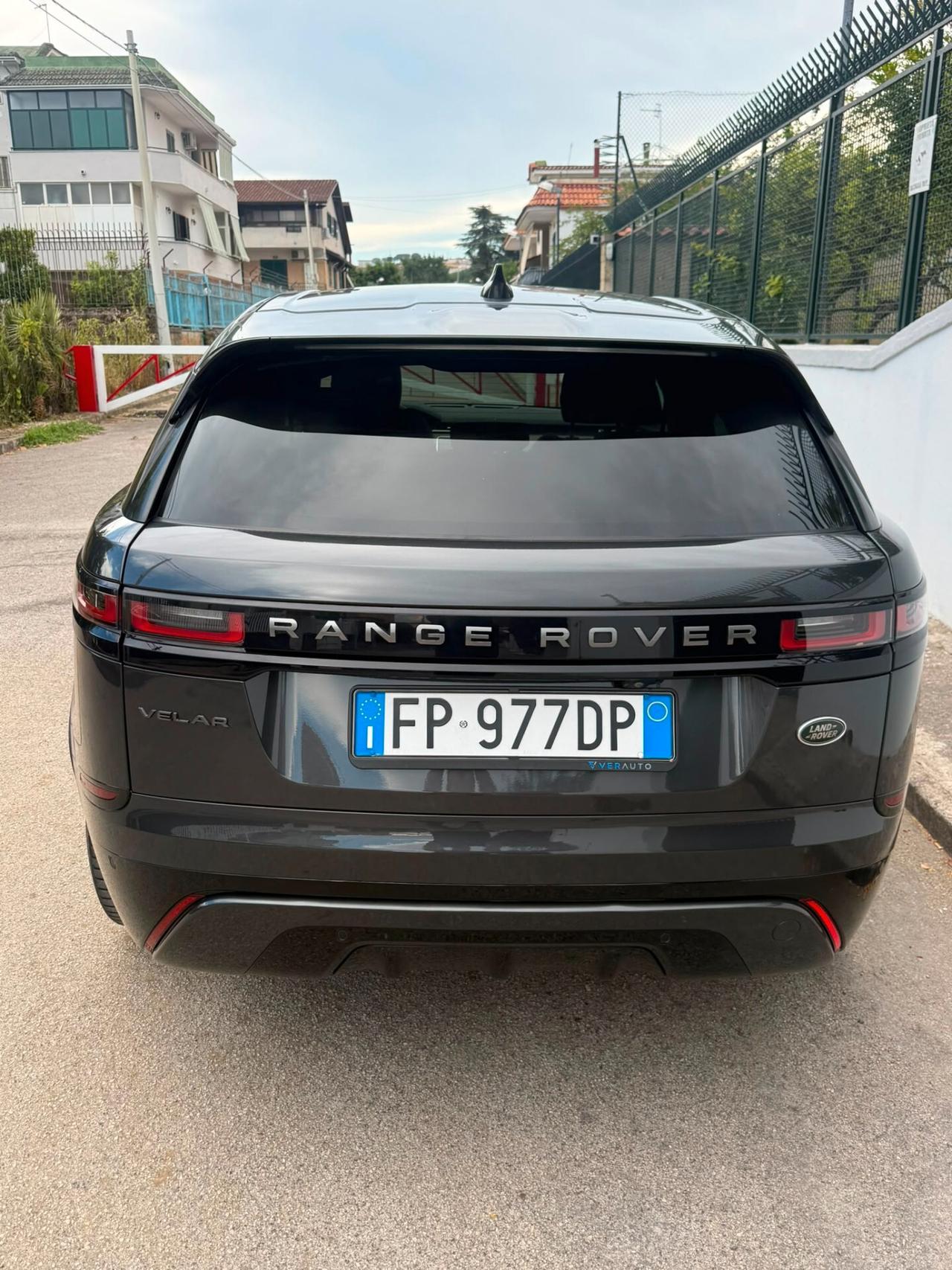 Land Rover Range Velar 2.0D I4 180 CV R-Dynamic HSE