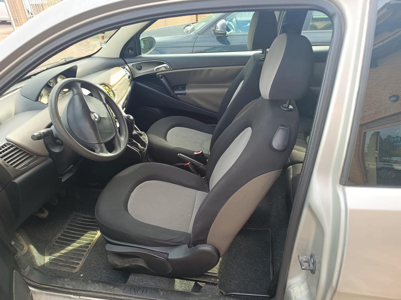 Lancia Ypsilon 1.3 Multijet