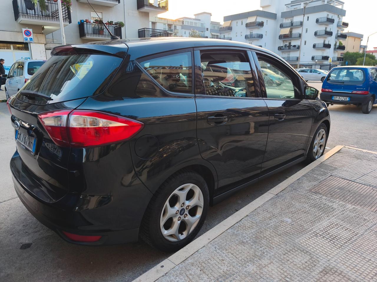 Ford C-Max 1.6 TDCi 115CV Business