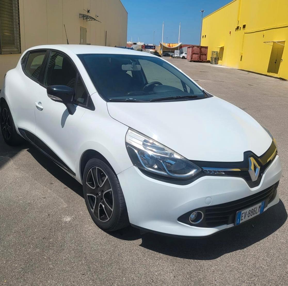 Renault Clio 1.5 dCi 8V 75CV 5 porte Costume National
