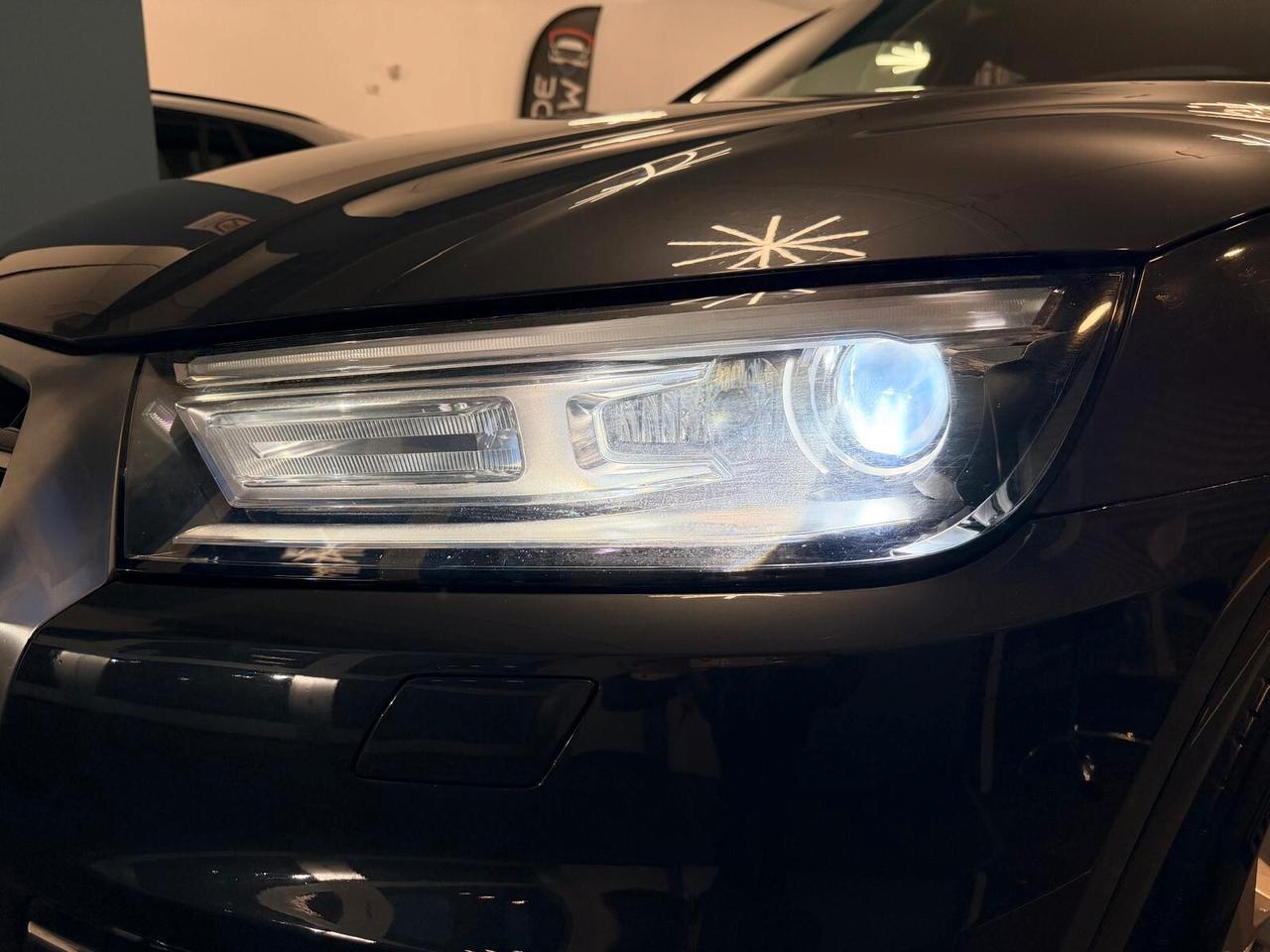 Audi Q5 45 TDI quattro S tronic Business Design 2019