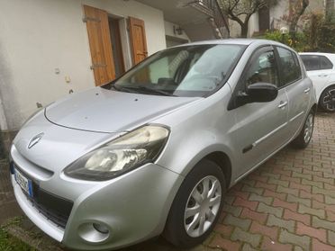 Renault Clio 1.2 16V 5 porte Dynamique 06/2011