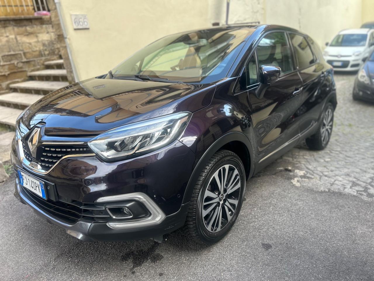 Renault Captur TCe 120 CV Start&Stop Energy Initiale Paris
