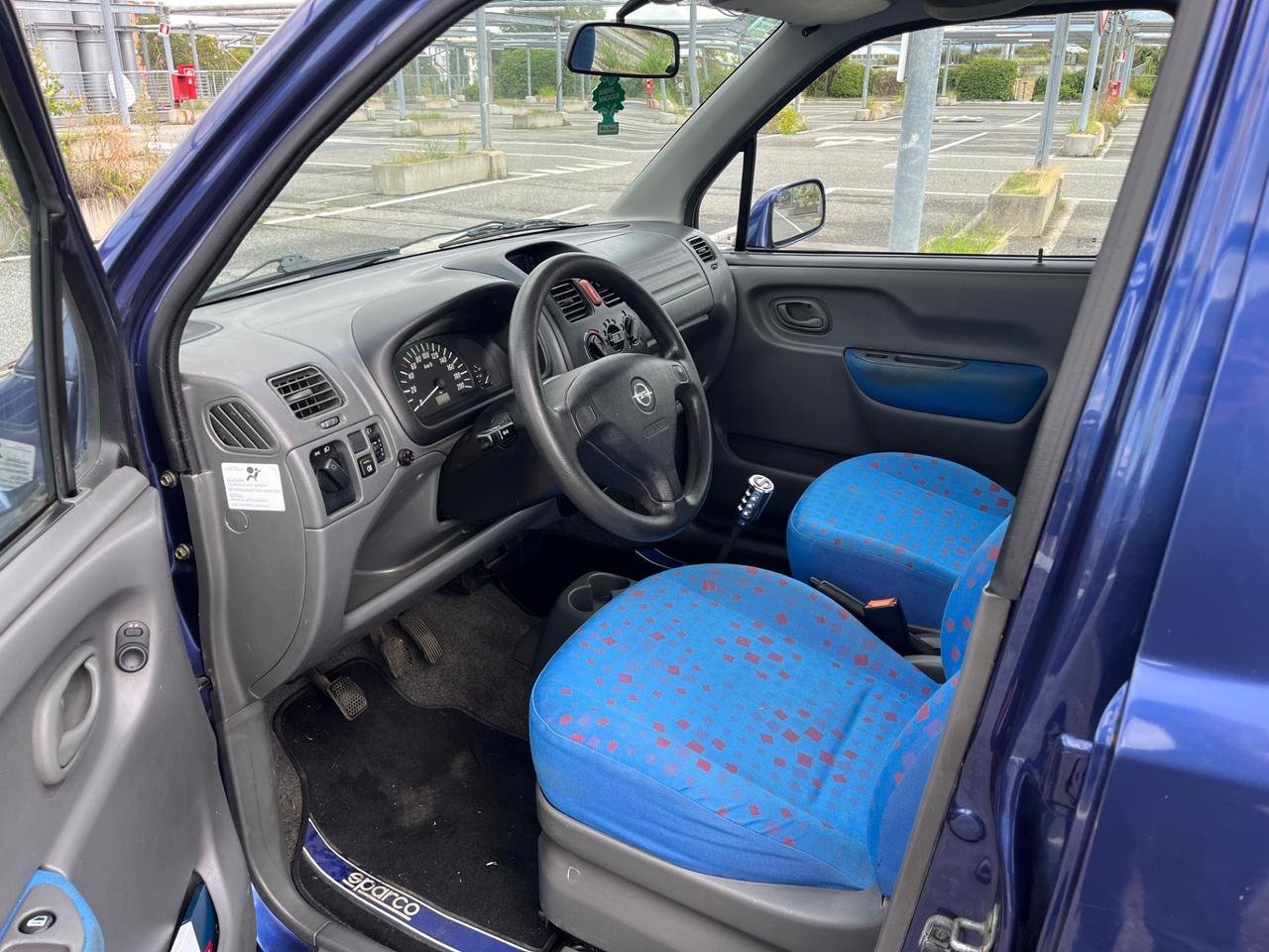 Opel Agila 1.0 12V Comfort