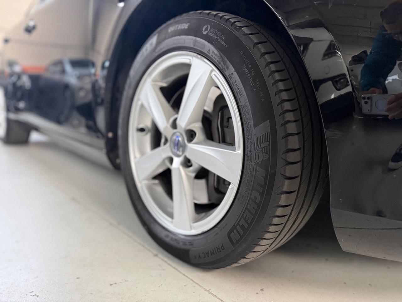 Volvo V40 D3 Kinetic EURO 6B