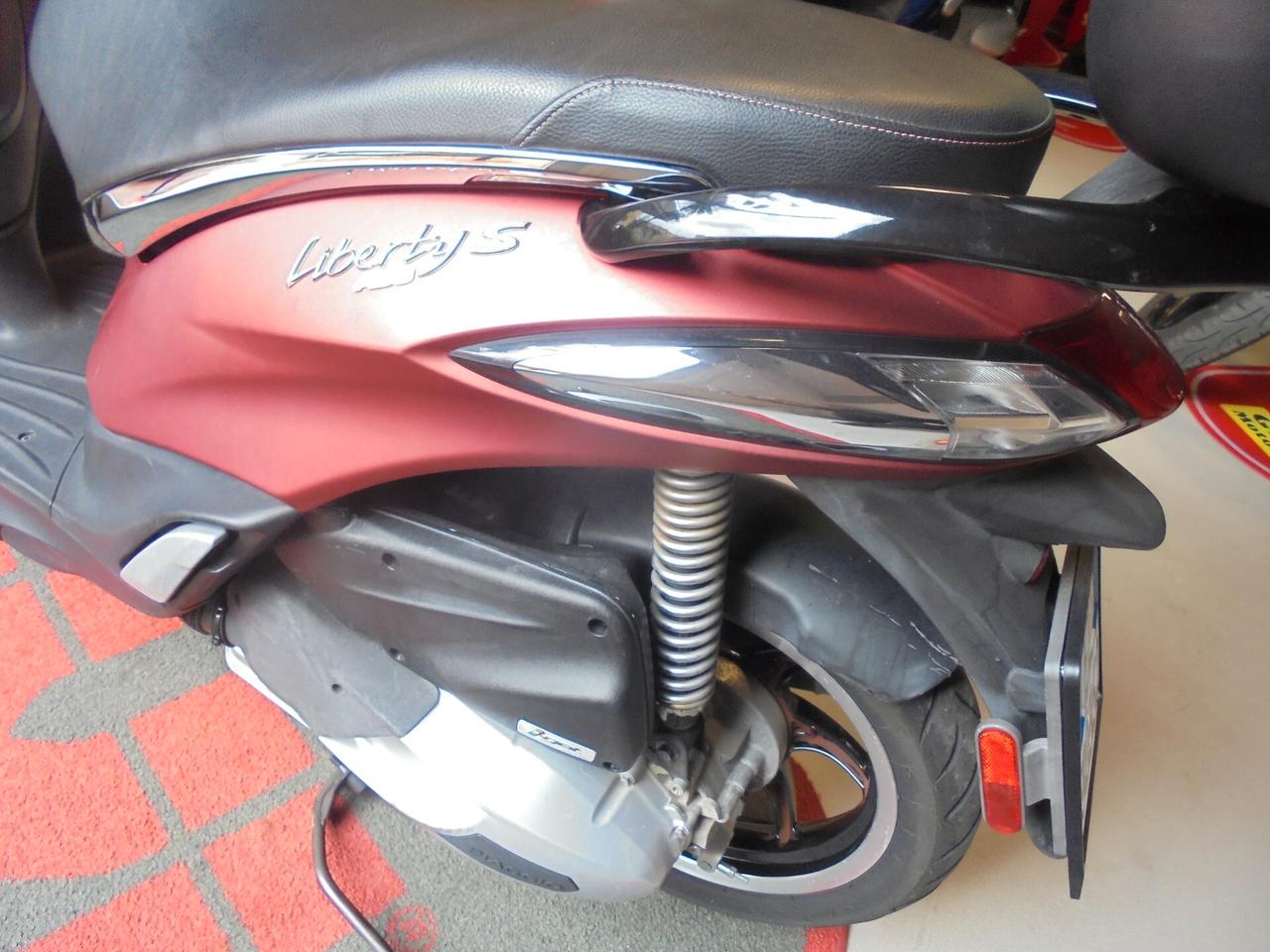 Piaggio Liberty S 125