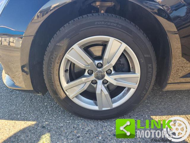 AUDI A4 Avant 30 TDI S tronic Business