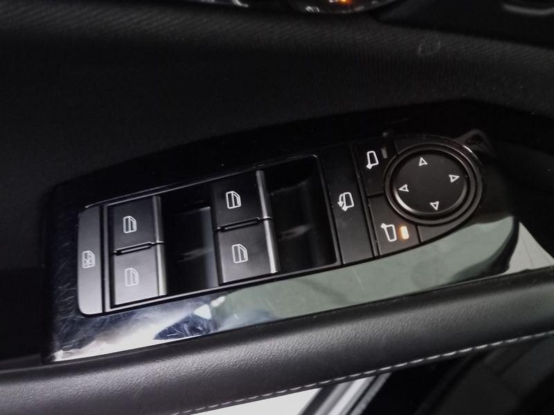 Mazda CX-30 2.0L e-Skyactiv-G 122 CV M-Hybrid 2WD Executive + Appearance Pack