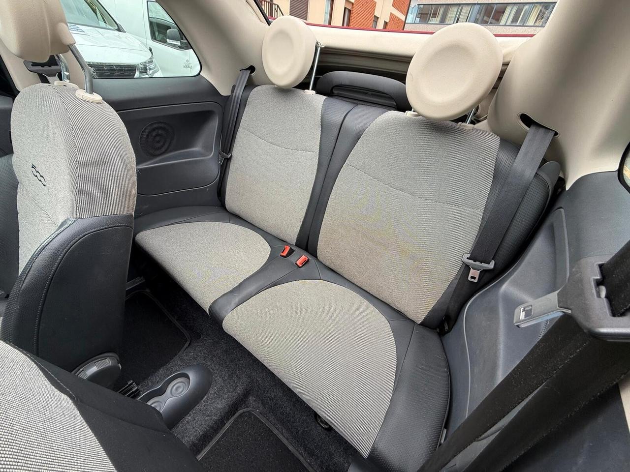Fiat 500 Cabrio 0.9 TwinAir Turbo Lounge *Capote Rossa*