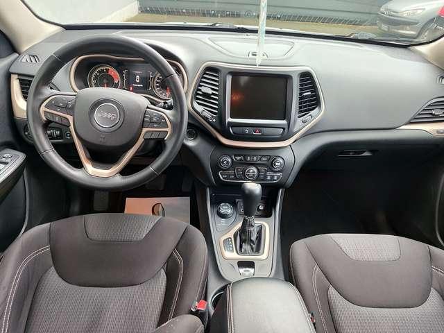 Jeep Cherokee JEEP CHEROKEE 4X4 LONGITUDE DRIVE