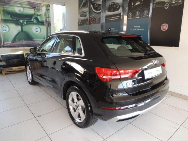 AUDI Q3 35 TDI S tronic Business Advanced