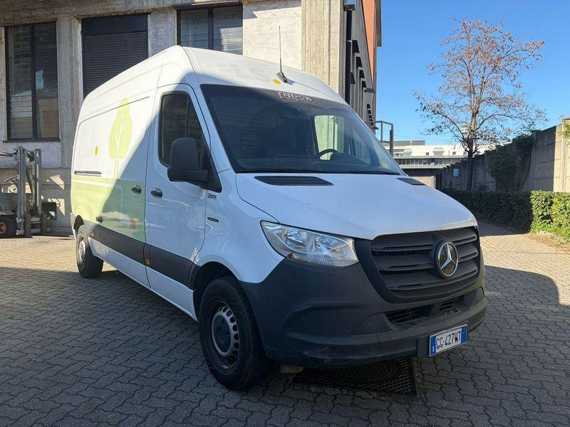 Mercedes-Benz eSprinter eSprinter e-spinter Sprinter elettrico