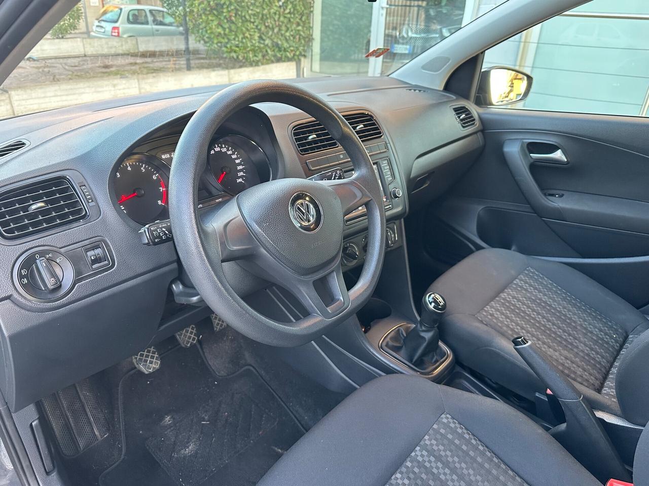 Volkswagen Polo 1.0 MPI 5p. Trendline