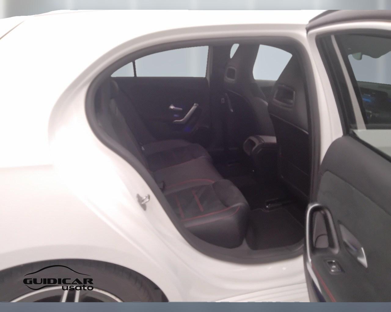 Mercedes-Benz Classe A - W177 2018 - A 180 d Premium auto