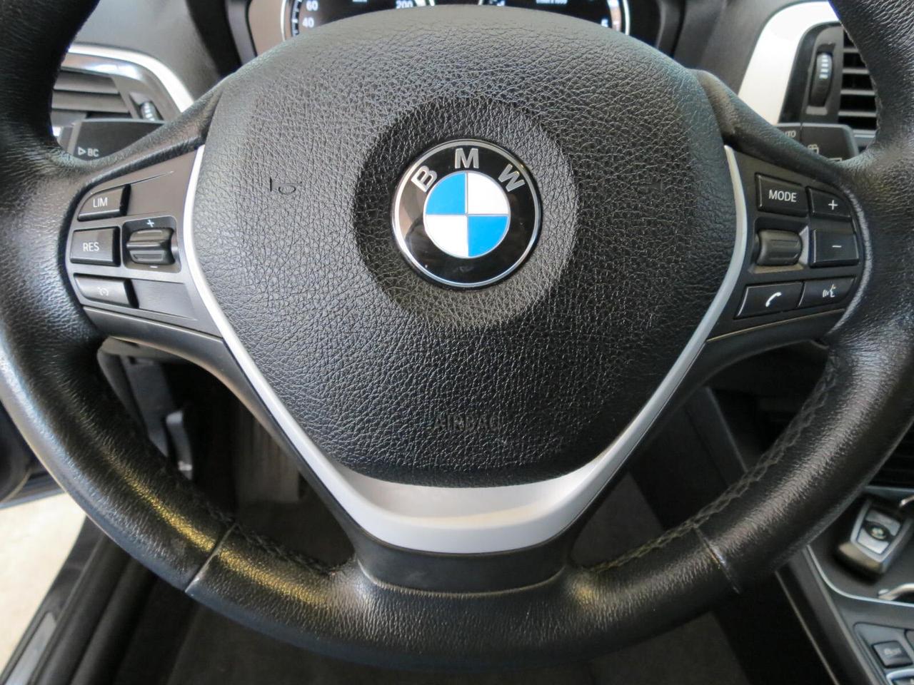 Bmw 116 d 5p. Urban Autom.