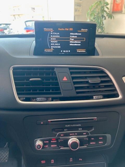 Audi Q3 2.0 TDI 150 CV quattro S tronic Sport