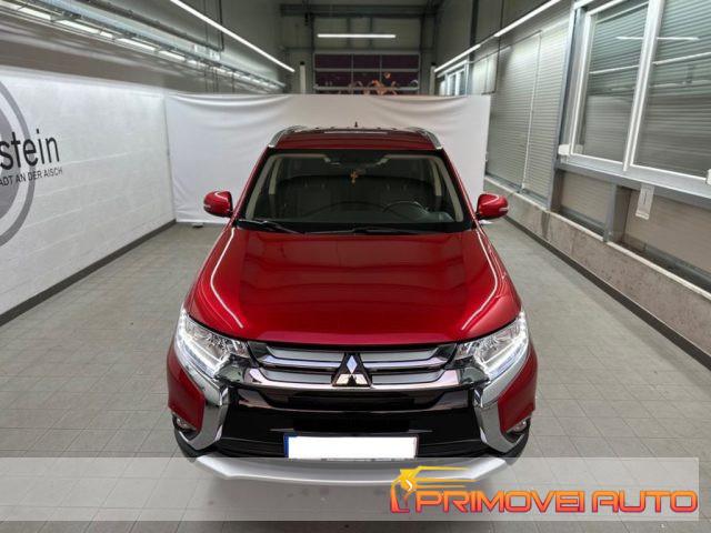 MITSUBISHI Outlander 2.0 MIVEC 2WD Intense