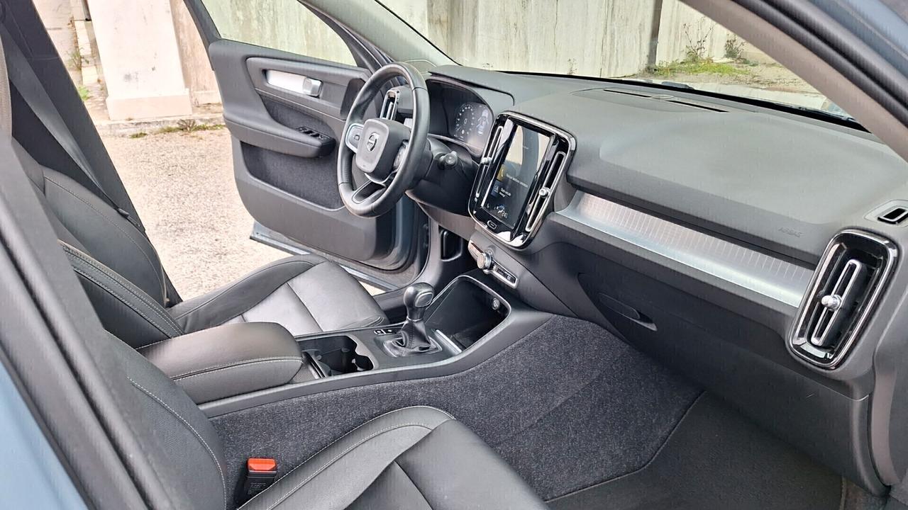 Volvo XC40 D3 Momentum