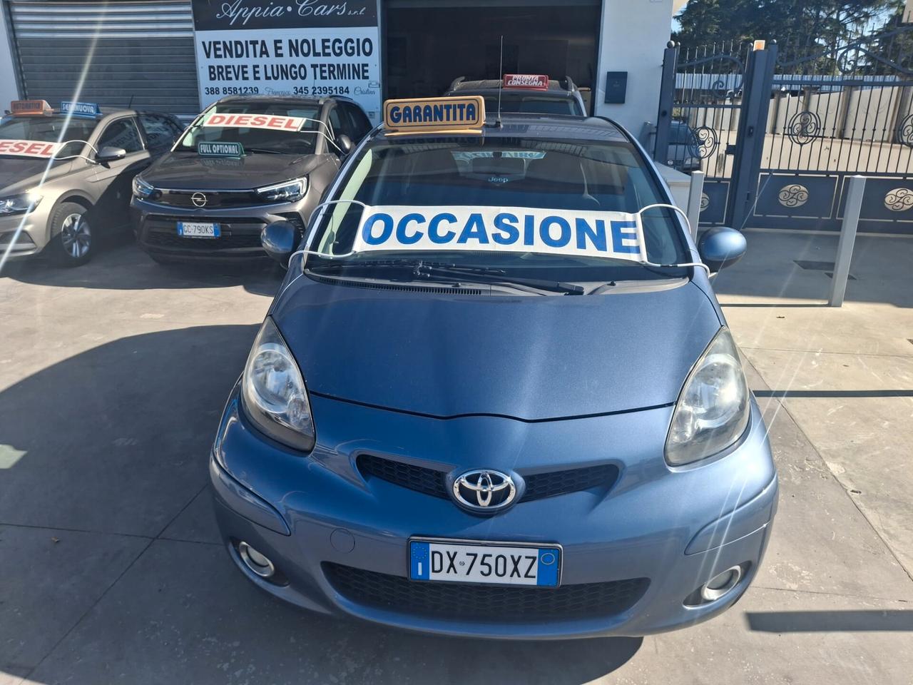 Toyota Aygo 1.0 12V VVT-i 5 porte Sol