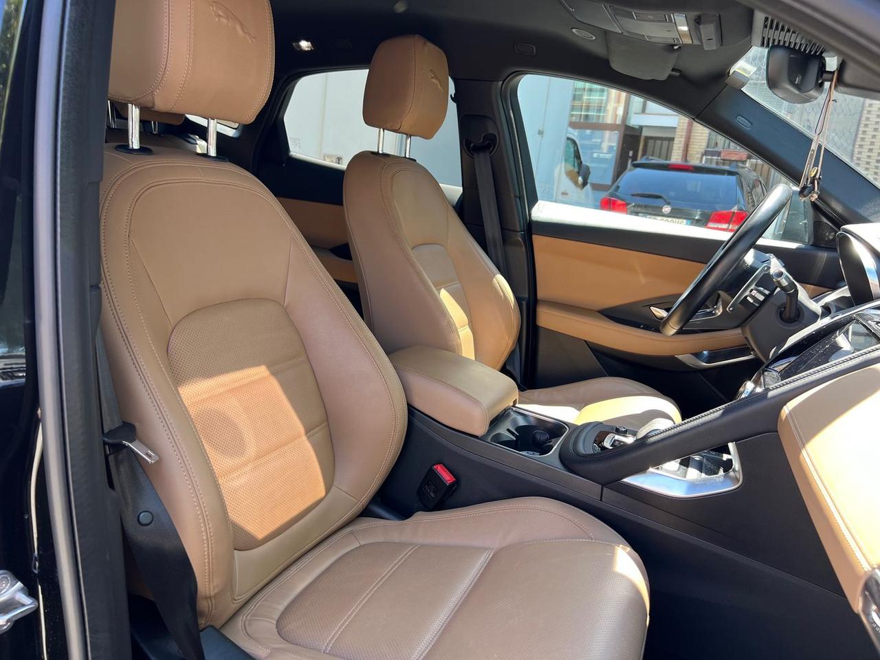 Jaguar E-Pace R-Dynamic HSE D 165 MHEV #11596