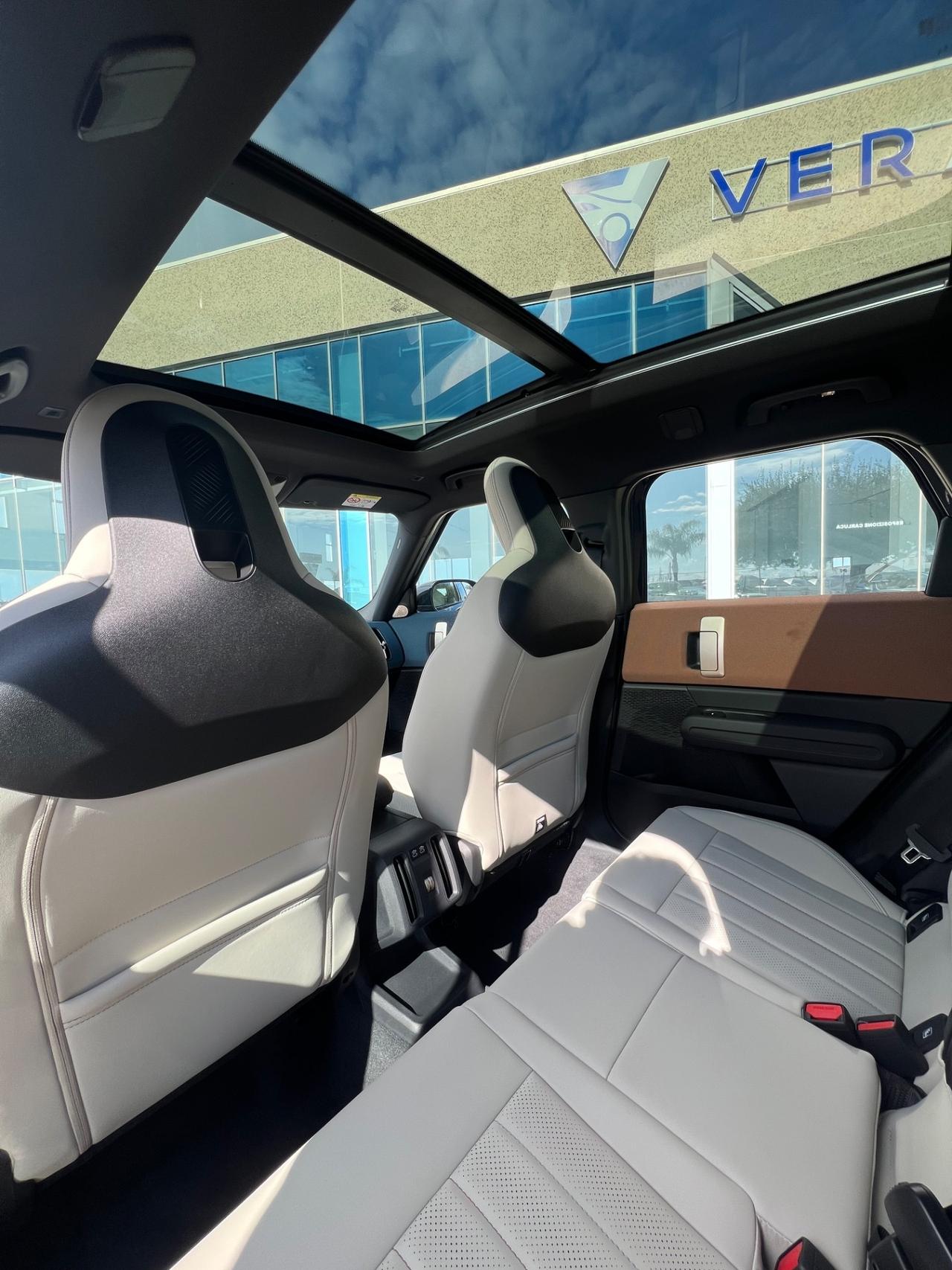 Mini Cooper D Countryman Favoured Possibilià noleggio no scoring